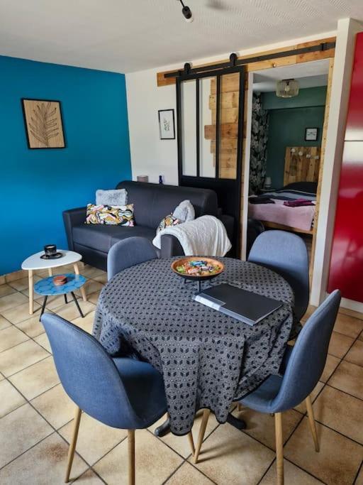 Apartamento La Jolie Parenthese Longevilles-Mont-dʼOr Exterior foto